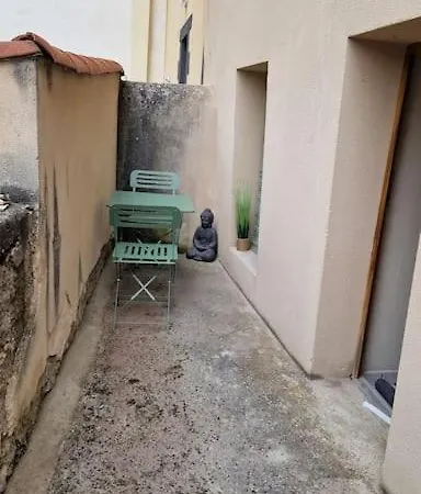 Centre Avec Terrasse